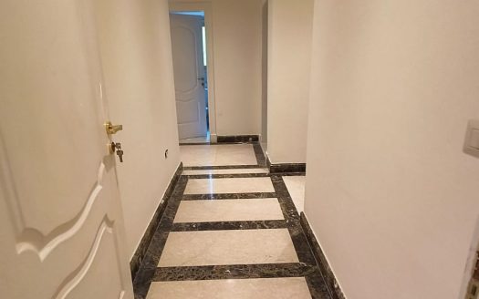 Sarayat Maadi, apartment 3 bedrooms semi-furnished for rent