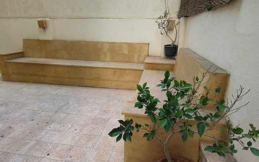 Sarayat Maadi, ground apartment 340m with private entrance 3 bedrooms semi-furnished for sale/rent