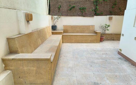 Sarayat Maadi, ground apartment 340m with private entrance 3 bedrooms semi-furnished for sale/rent