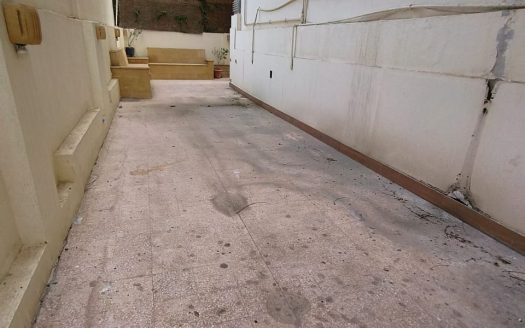 Sarayat Maadi, ground apartment 340m with private entrance 3 bedrooms semi-furnished for sale/rent