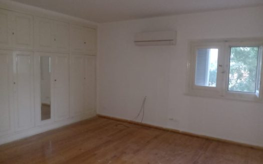 Sarayat Maadi, apartment 4 bedrooms semi-furnished for rent