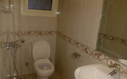 Sarayat Maadi, apartment 4 bedrooms semi-furnished for rent